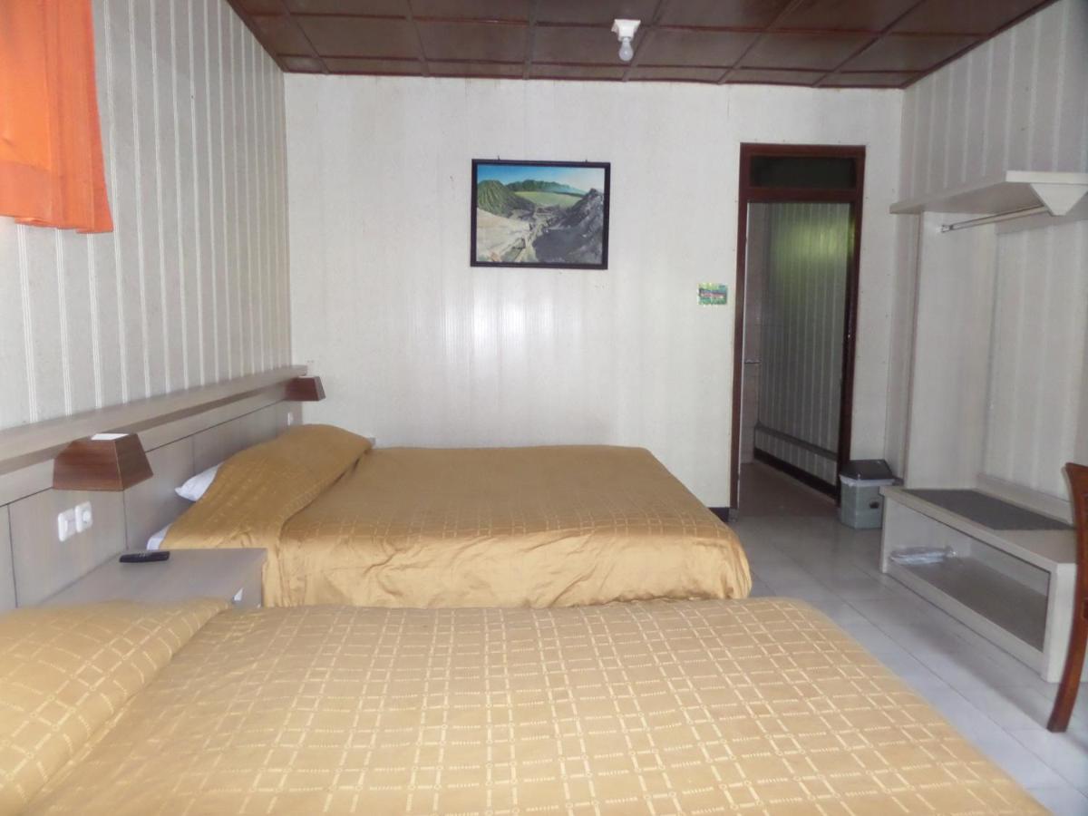Bromo Permai 1 Hotel Exterior foto