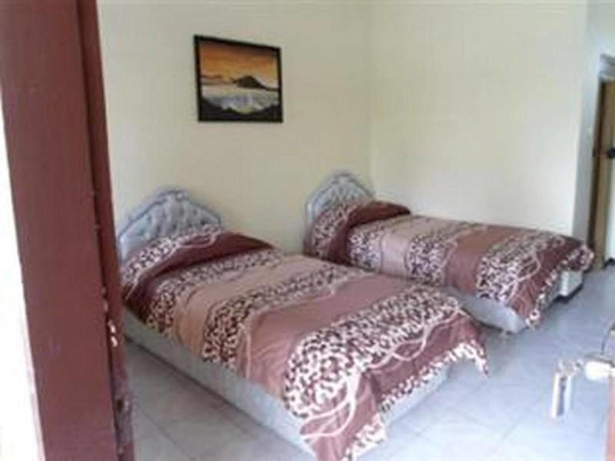 Bromo Permai 1 Hotel Exterior foto