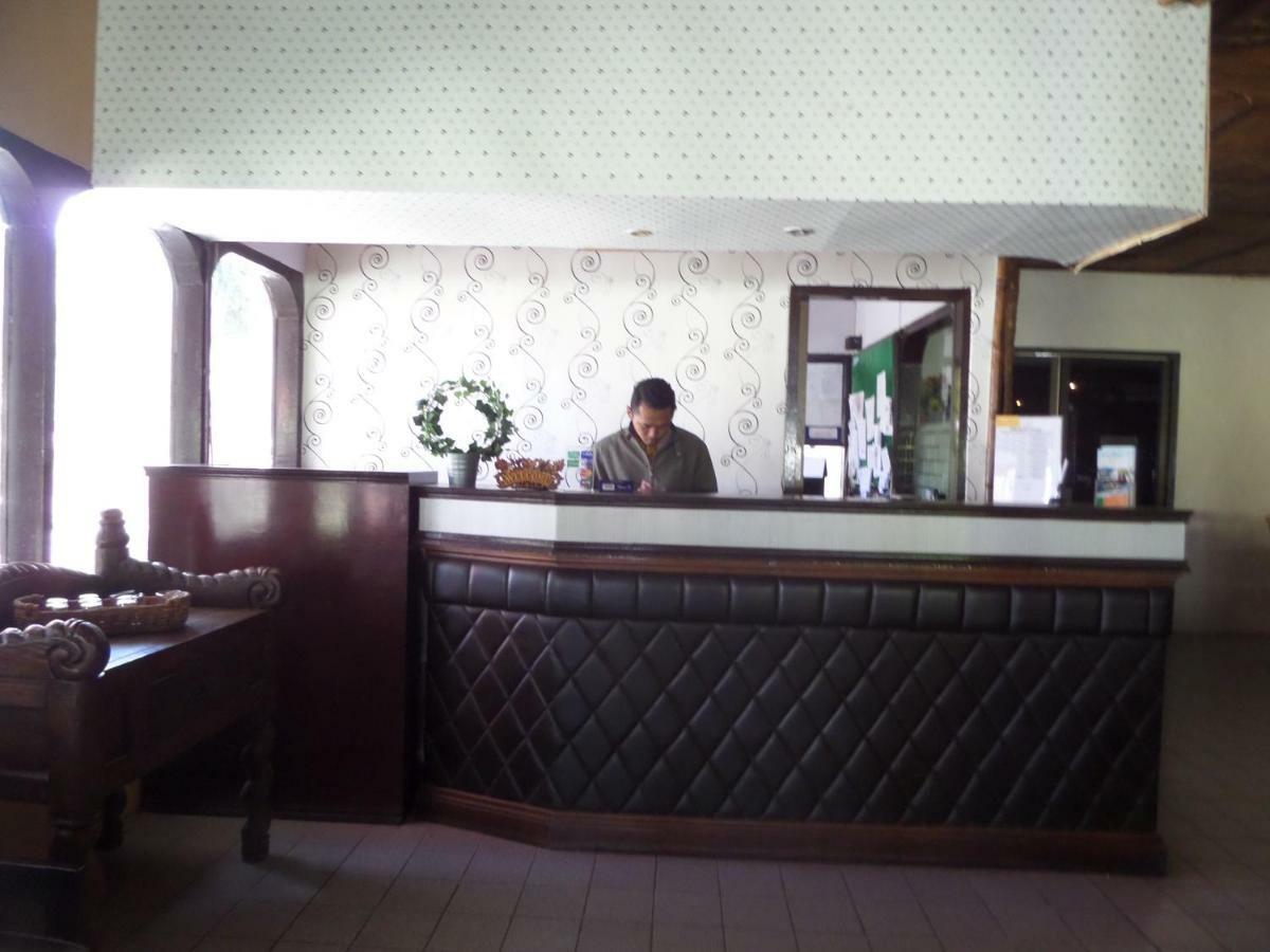 Bromo Permai 1 Hotel Exterior foto